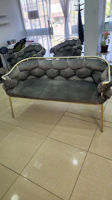 mebel (divan + 2 ta kreslo + stol)
