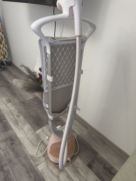 Aparat de calcat cu abur impecabil philips