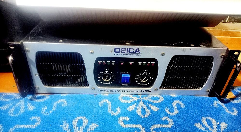 Osica A1000 usilitel original tozza