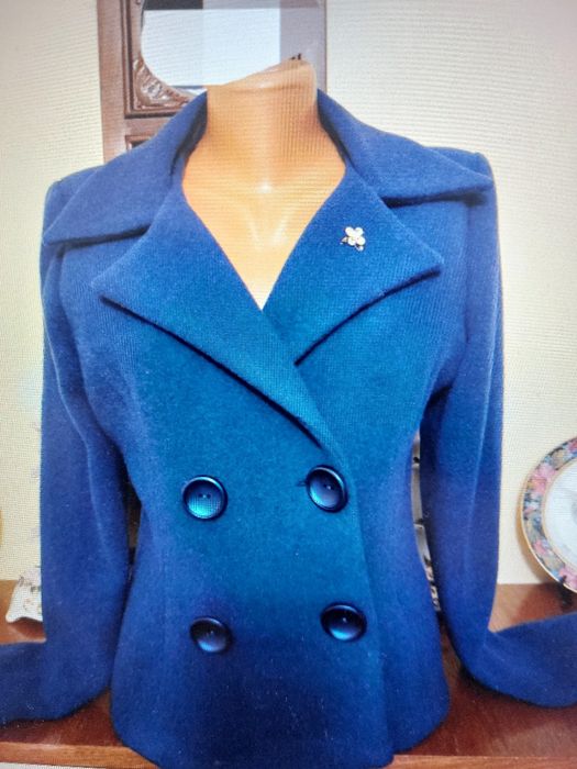 Costum superb din materiale naturale confectionat in atelier