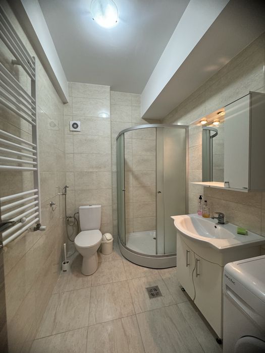 Inchiriez ap. 2 cam TERMEN LUNG (1 an - invlusiv vara) in Mamaia, Zona Summerland