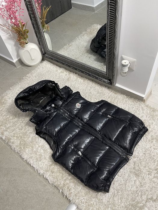 Vesta Moncler cu puf natural colectie noua