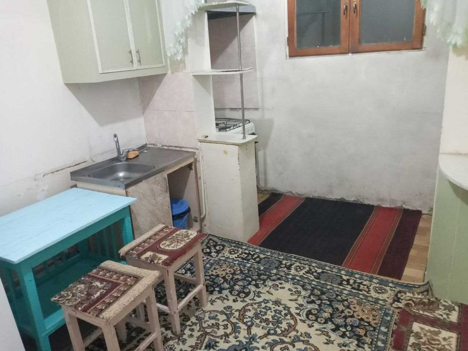 1 хонали узимни квартирамни ижарага бераман.