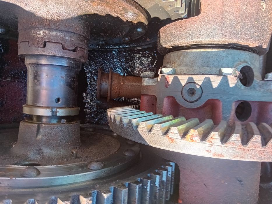 Piese diferențial u 650