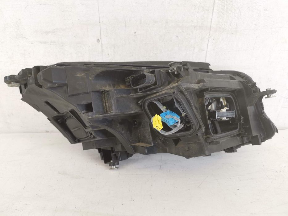 Фар Ляв Пълен Лед Интелигентна Светлинна Система Мерцедес-Бенц С-Клас