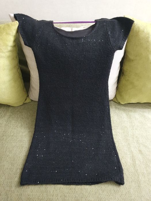 Платье с пайетками коктейльное