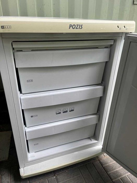 продам морозильник POZIS