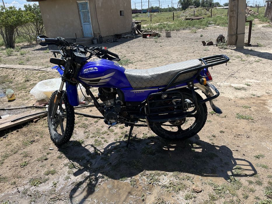 Мотоцикл GSX 150 куб