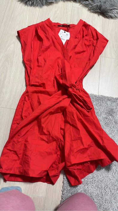 Яке  zara,рокли,туника