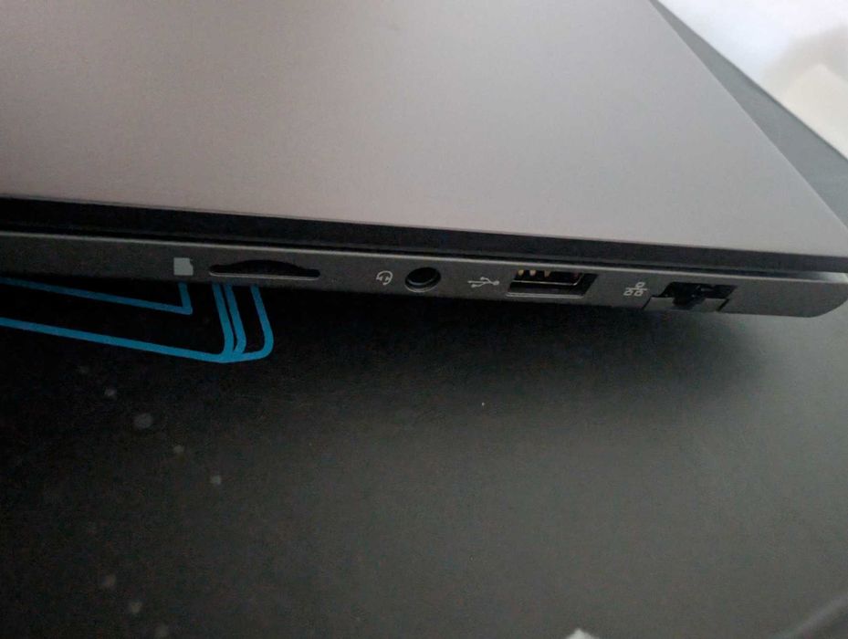 Laptop Alurin Zenith 15.6" Ryzen 7, 16GB RAM, Windows 11