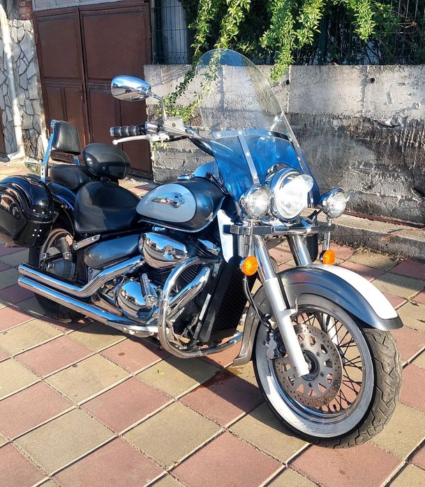 Suzuki VL800 Intruder