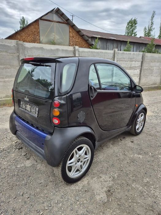 dezmembram smart fortwo 0.6 benzina