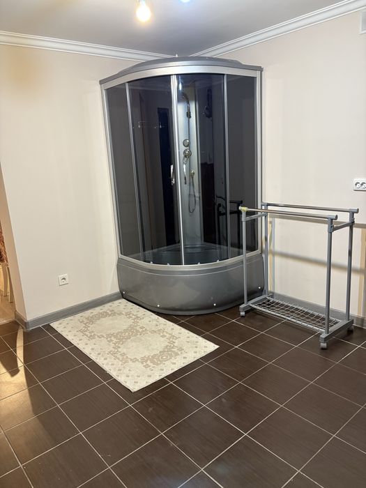 Сдам времянку в мкр Думан