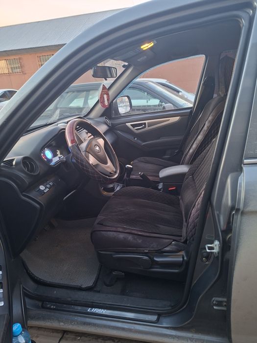 Продам, кроссовер Lifan X60