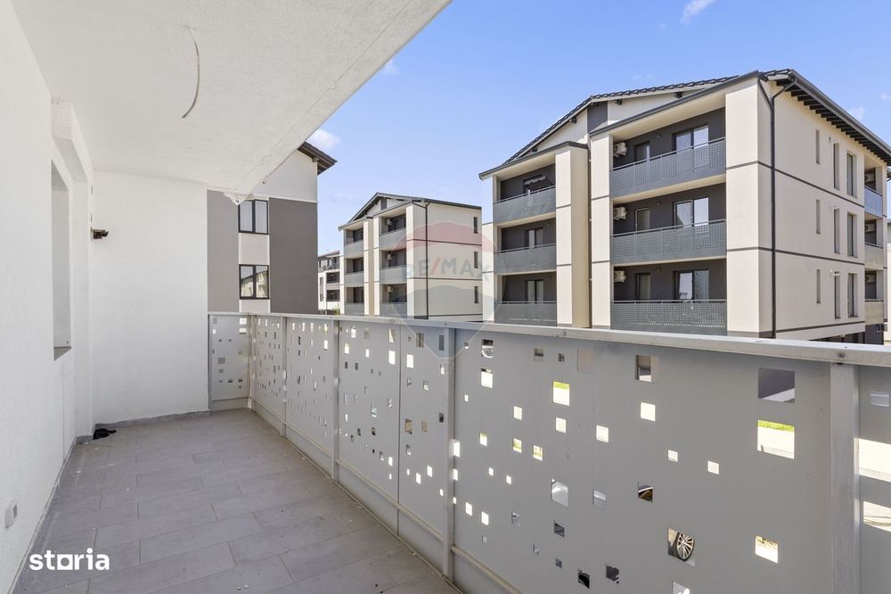 Apartament cu 3 camere de vânzare și parcare, bloc nou, zona Giroc