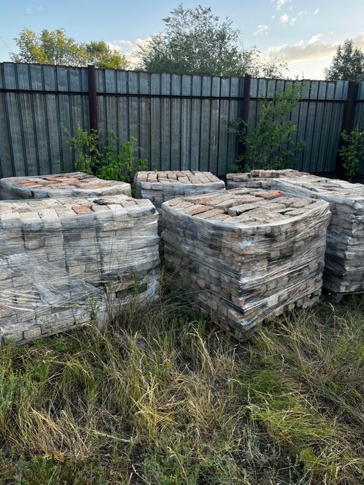 Кирпич б/у в большом количестве