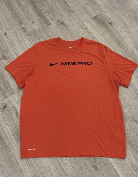 Тениска Nike Pro