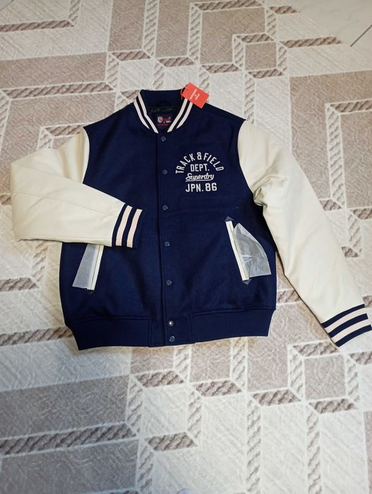 Мъжки бомбер Superdry