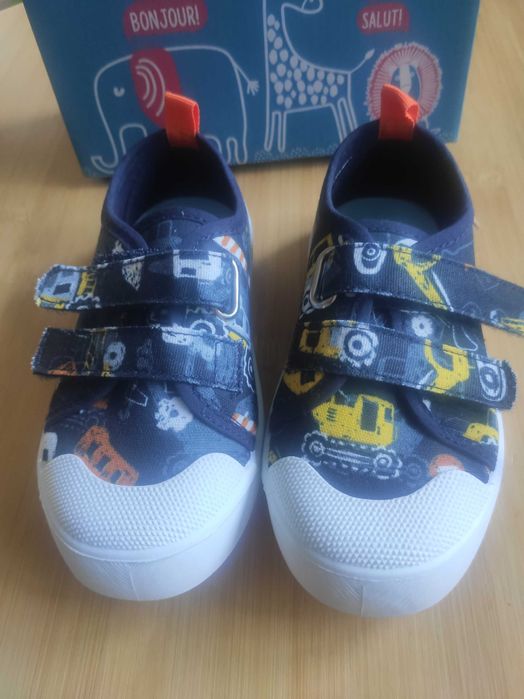 Детски обувки DDstep,нови,номер 25