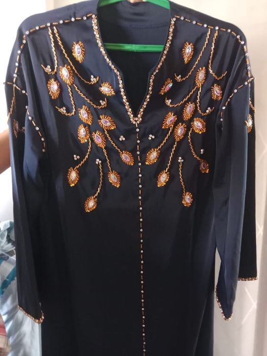 Вечернее платье с