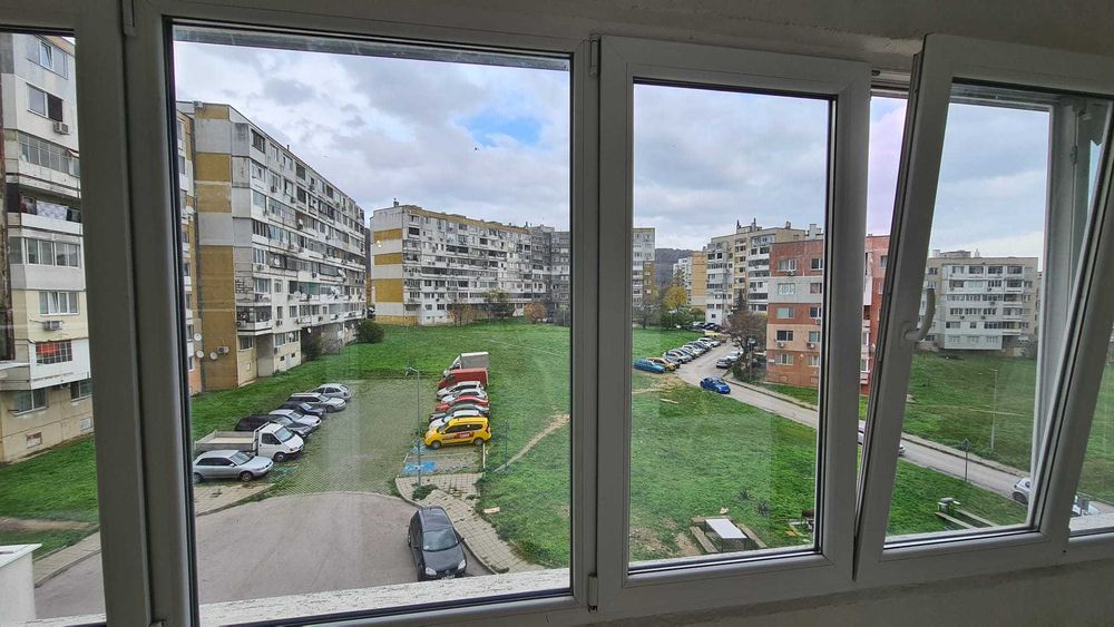 Двустаен апартамент