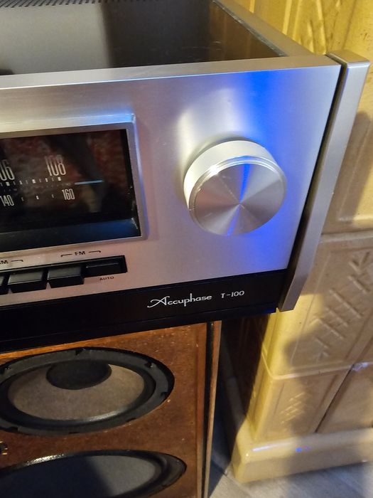 Tuner Accuphase, T 100.Cap de serie.