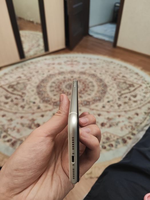 iPhone 11 128gb без торга.