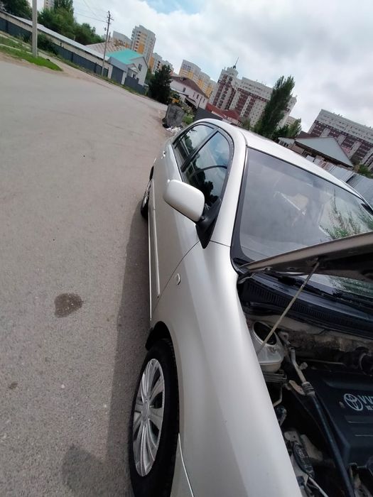 Продам Таёту каролу