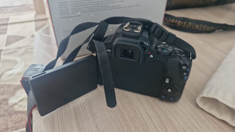 Фотоаппарат Canon