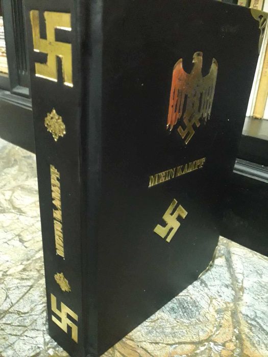 MEIN KAMPF in limba romana 2 volume ed LUX varianta necenzurat AN 1993
