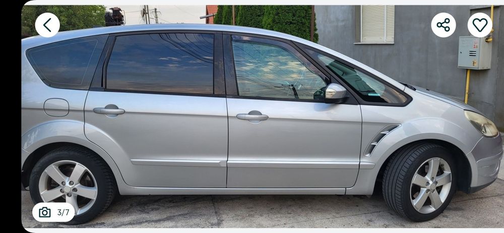 Vând Ford Smax 2000cc
