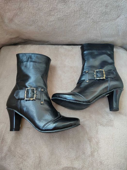 Български нови кожени боти