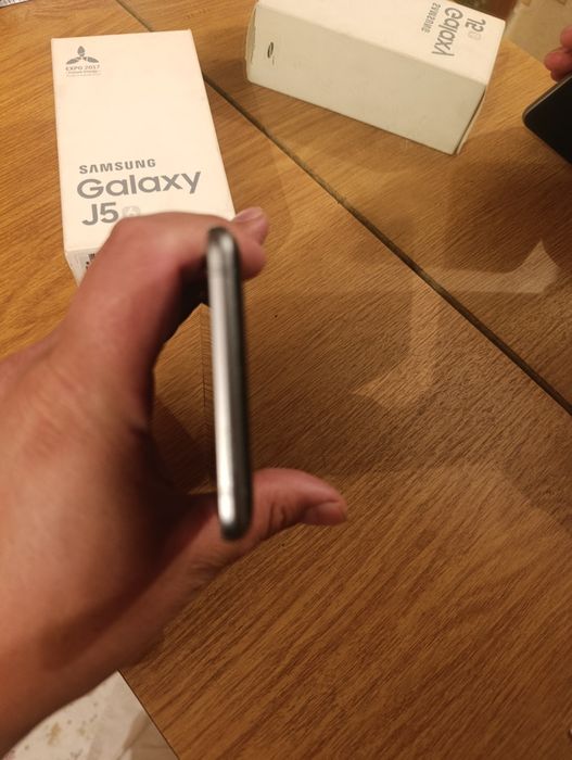 Samsung galaxy J5 2016
