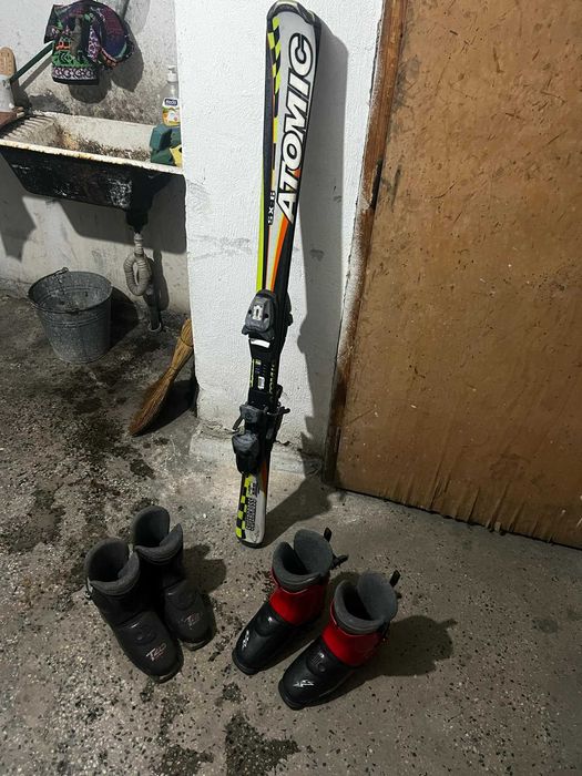 Ски с щеки и ски обувки