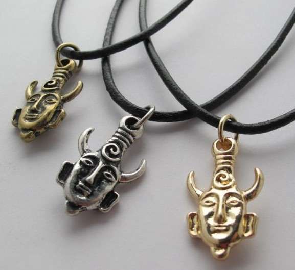 Колие и амулет за защита Dean Winchester от сериала Свръх Supernatural