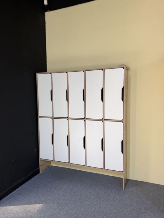 Шкафчики в детский центр/сад