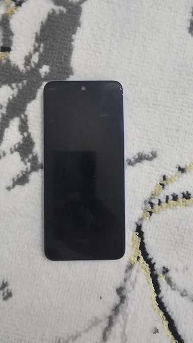 Redmi 11 yaxshi holatda