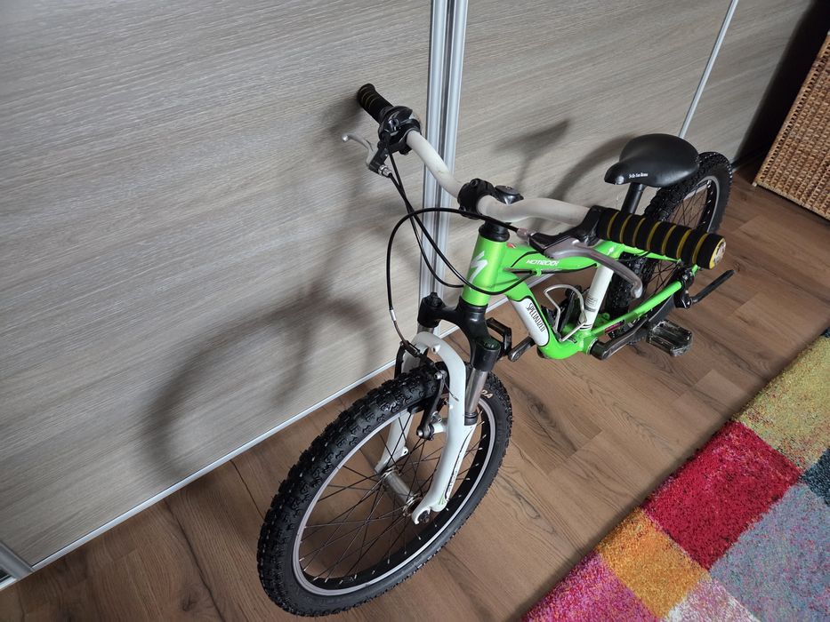 Bicicleta copii 20 Specialized hotrock  6-9  ani