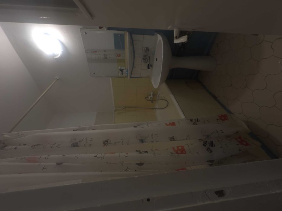 Garsonieră mobilată și utilată, Calea Călărașilor, et. 2, 300 €/lună