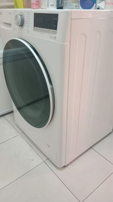 ПРОДАМ стиральную машинку LG