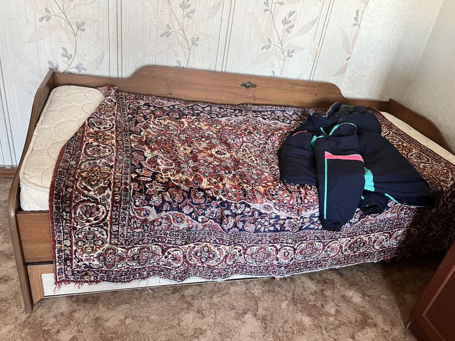 Отдам даром мебель