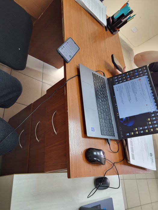 Продам мебель. Столы, шкафы б/у.