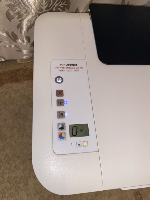 Продам цветной принтер HP DeskJet Ink Advantage 2545