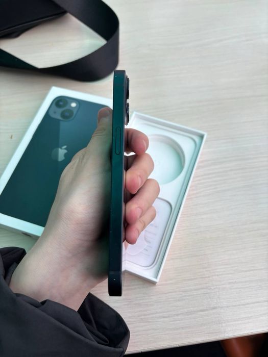 iphone 13 на гарантий