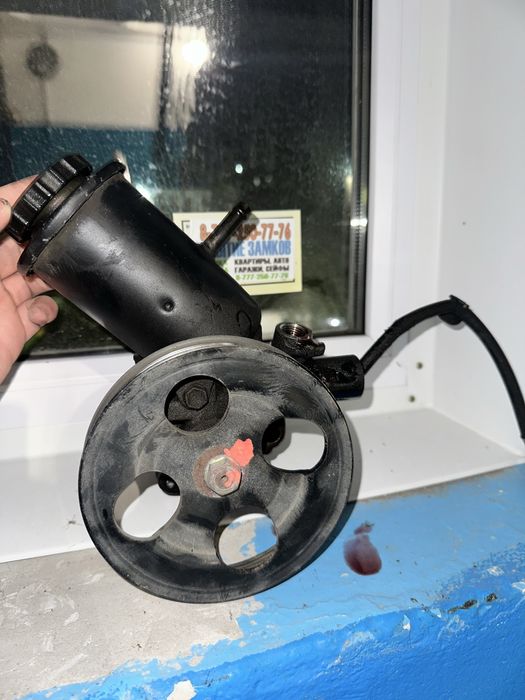 Продам запчасти от Lexus gs 300