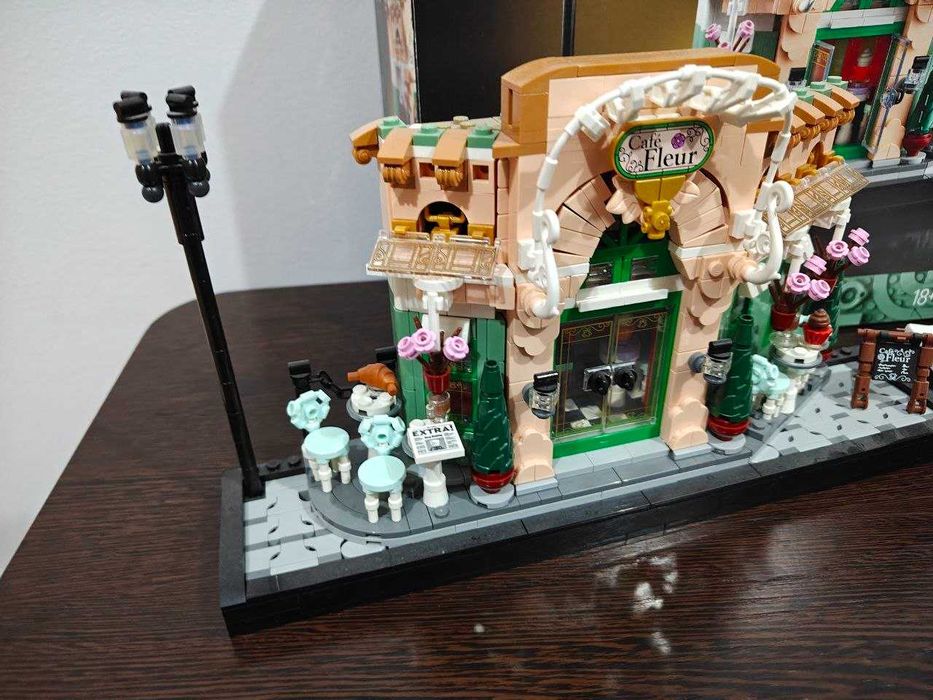 Lego Icons  10362 French Café Французское кафе