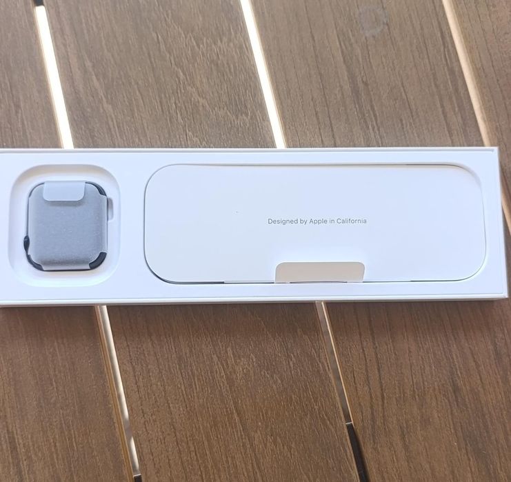 смарт-часы Apple Watch SE GPS Gen.3  Оригинал