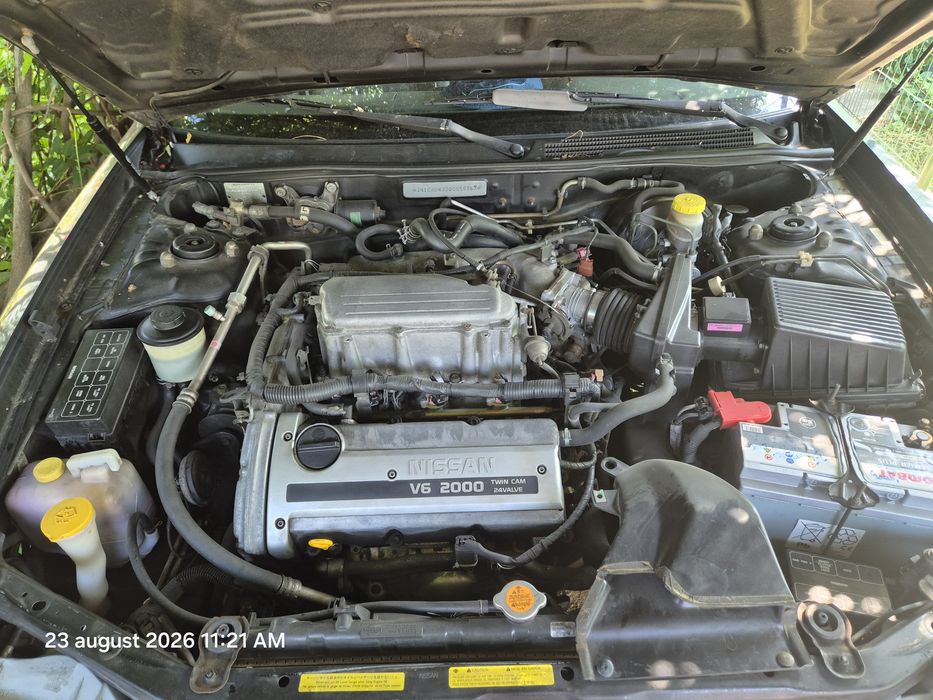 Vănd Nissan Maxima QX ,V6,2000,140cp,benzină ,189000km,reali ,proprietar nr.2 ,1998 cutie manuală 5 trepte ,pt.cunoscători