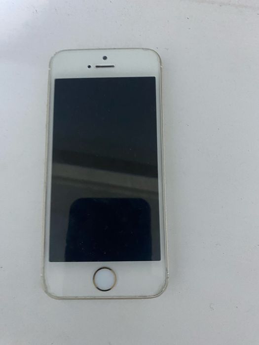 IPhone 5s,б/у телефон.