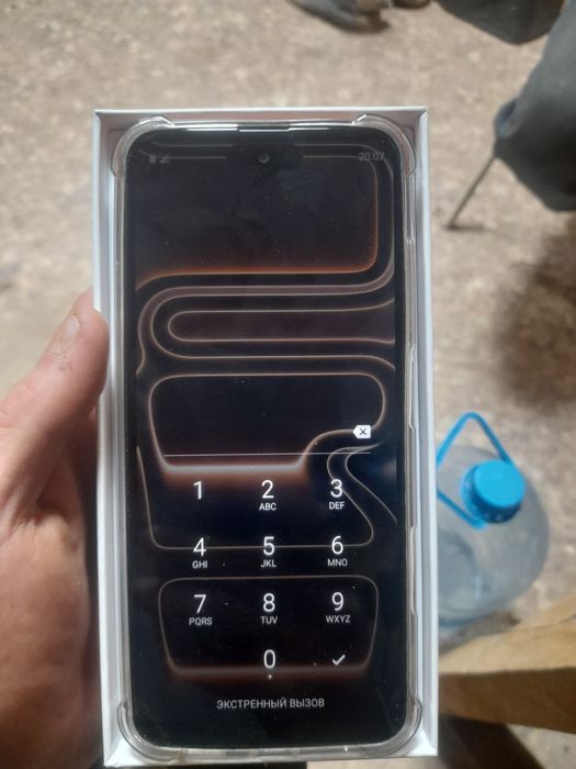 IPhone 17 Pro Max на андройде